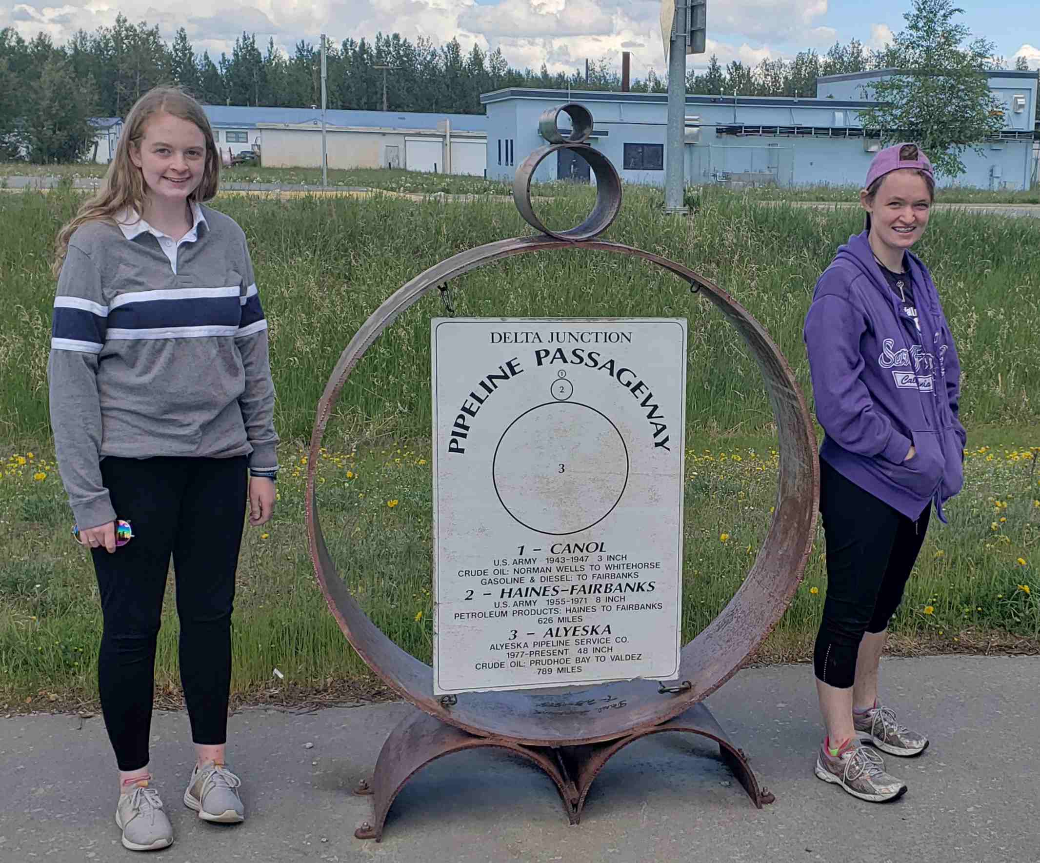 2019-06-11 ALCAN Mile 1422 JC pipelines.jpg